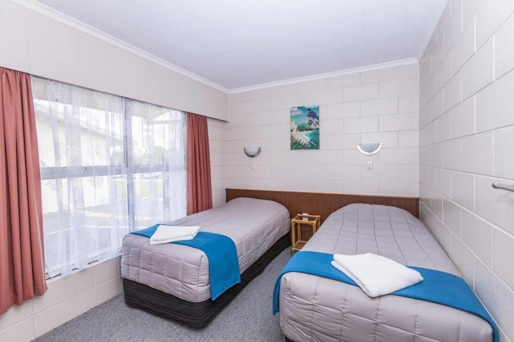 Kensington Motel Whangarei Exterior photo