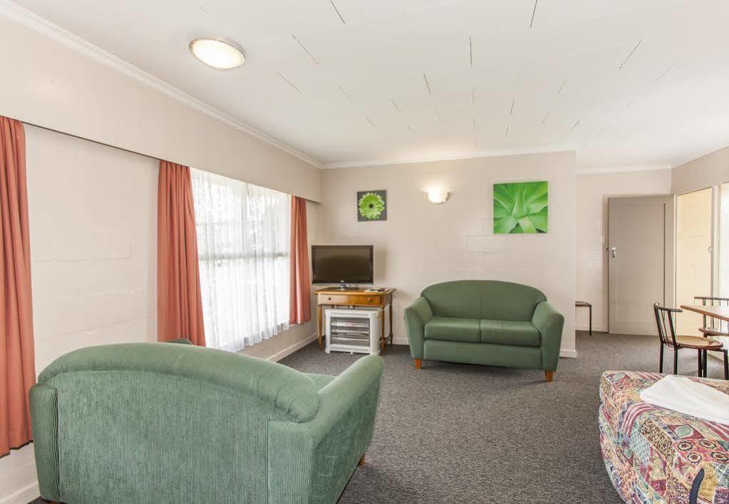 Kensington Motel Whangarei Exterior photo